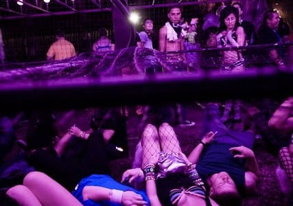 Explorando el Mundo Swinger: Comunicación, Reglas y Beneficios